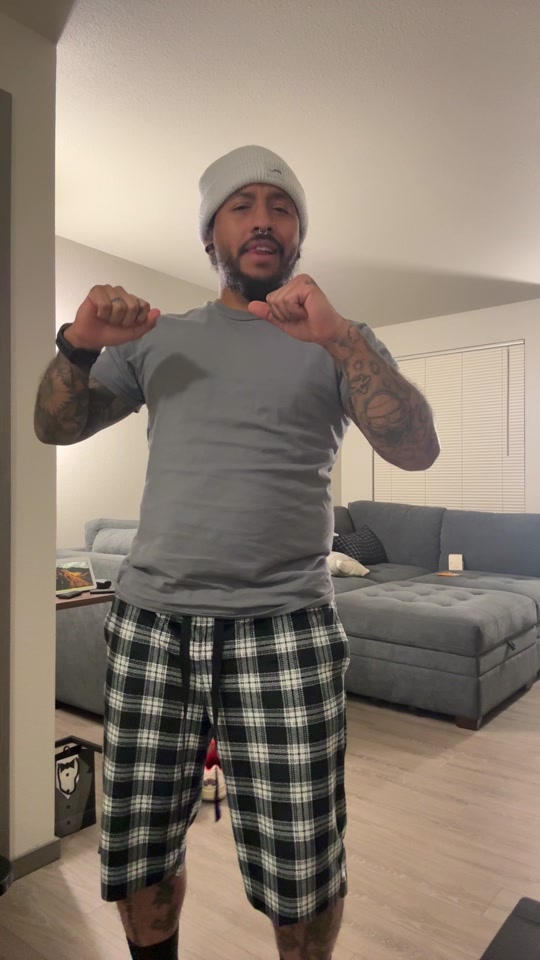 @normalguy20_