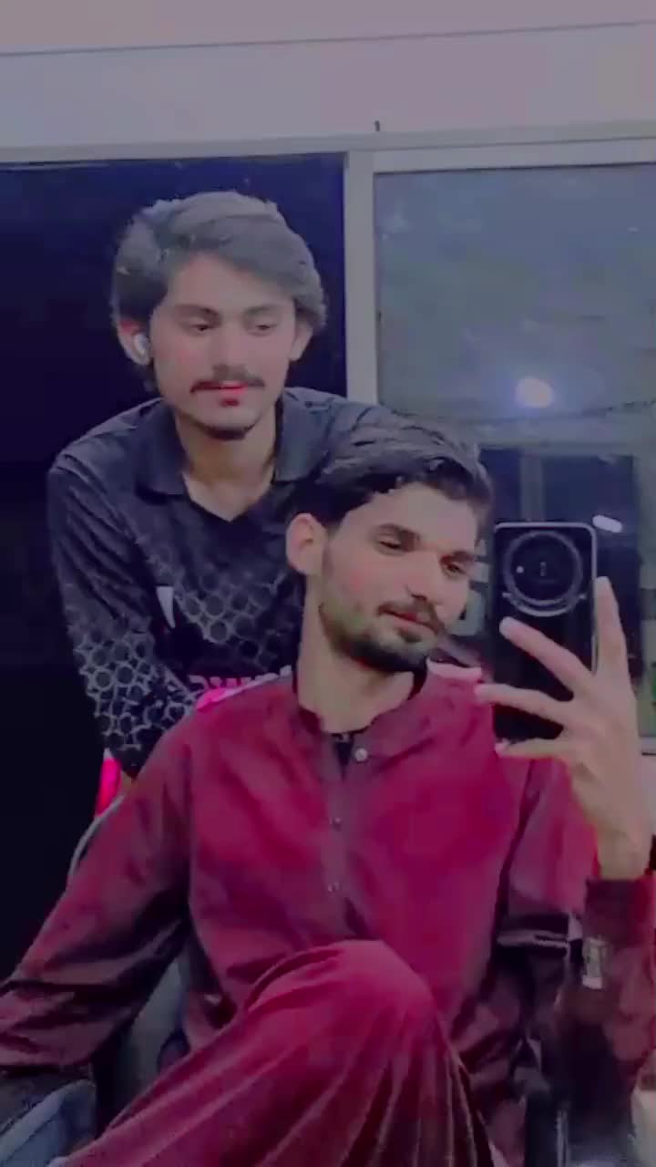 @𝗔l_i⚜️