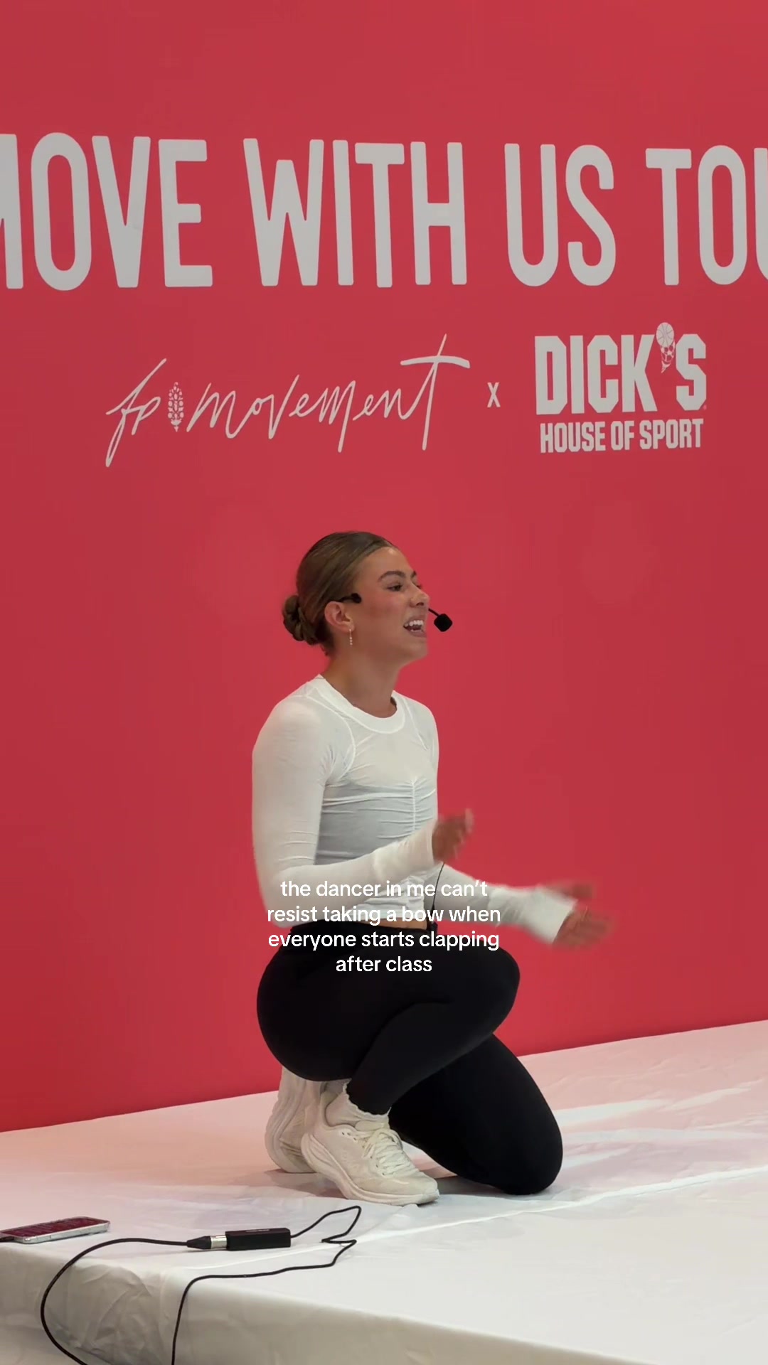 @victoriaurso
