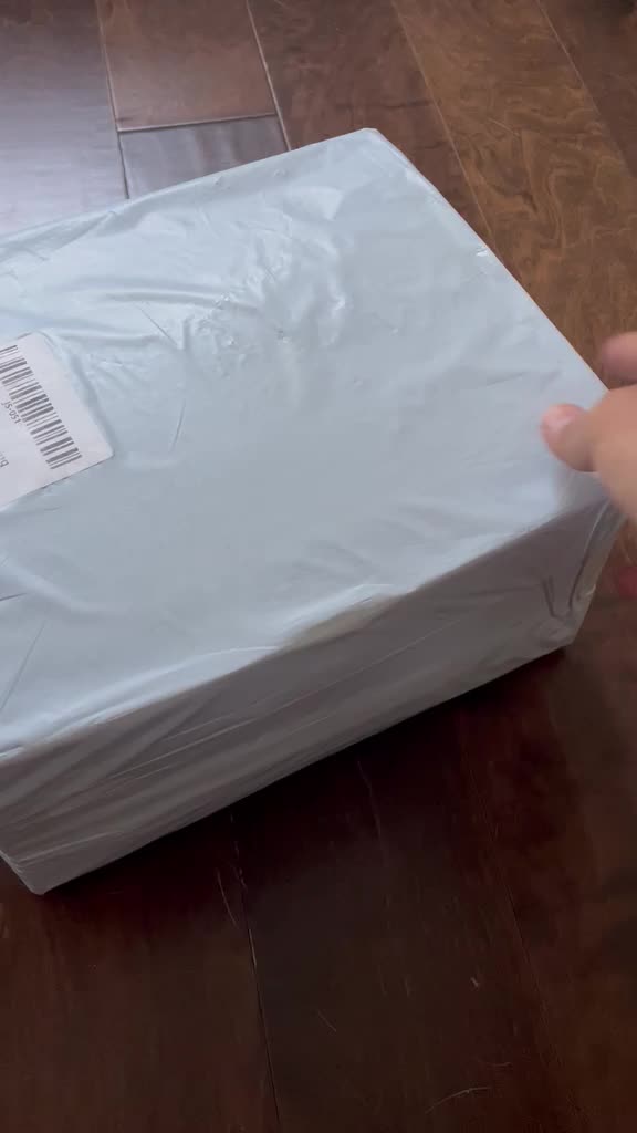 @TrendyToks🛍️🛒