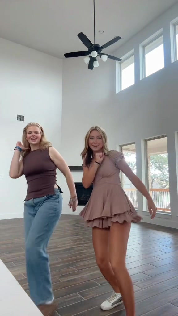 @ava.maddie.vlogsyay