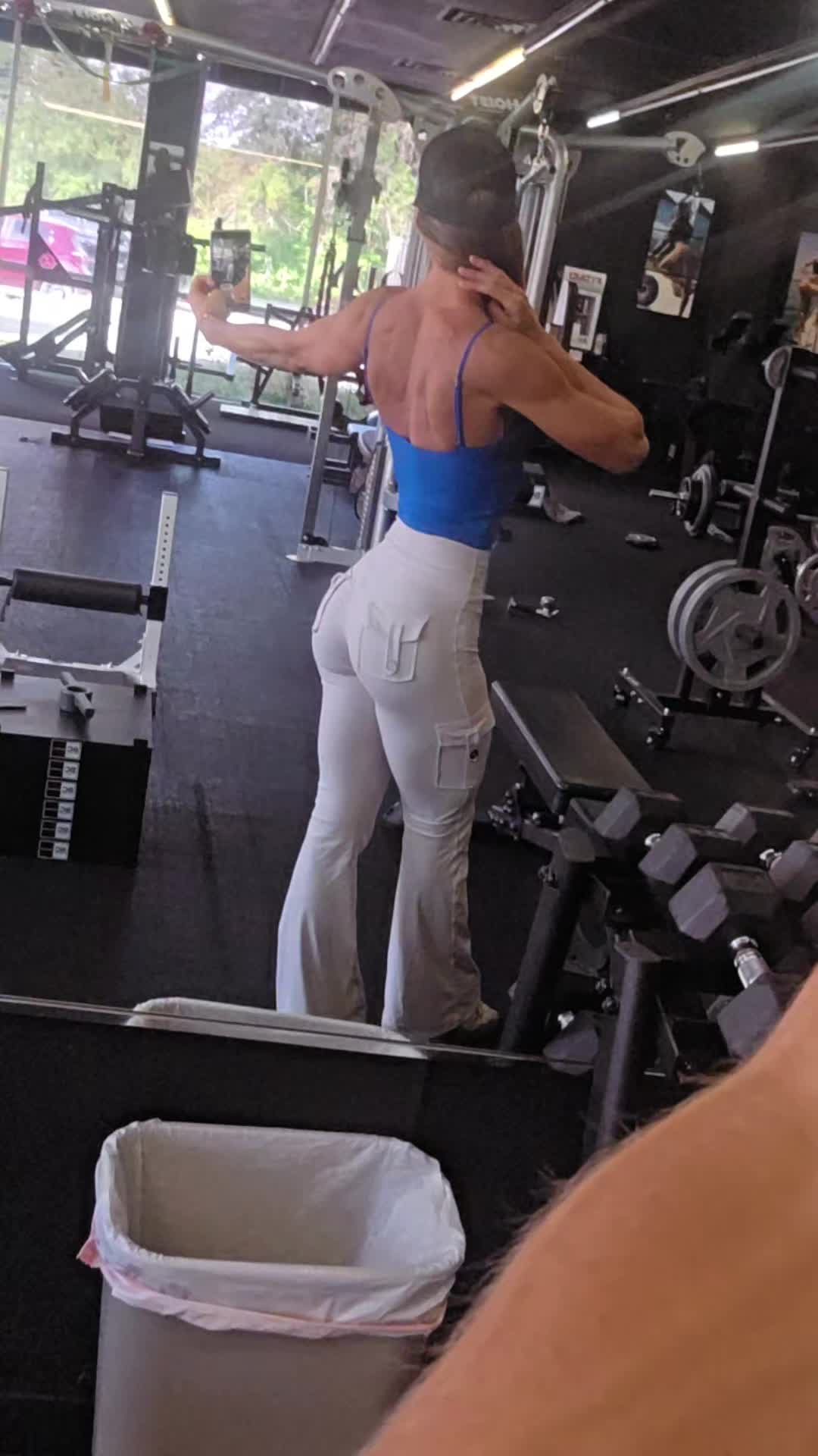 @ElizabethAnneFit