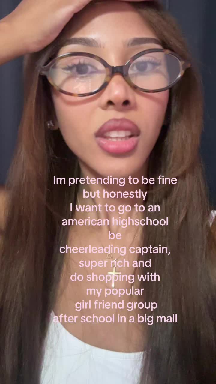 @JULIE 🍓