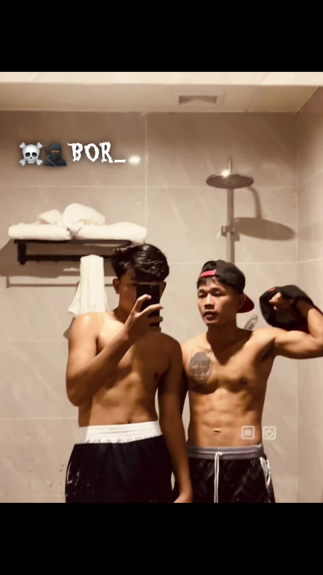 @南佤一哥🇲🇲-