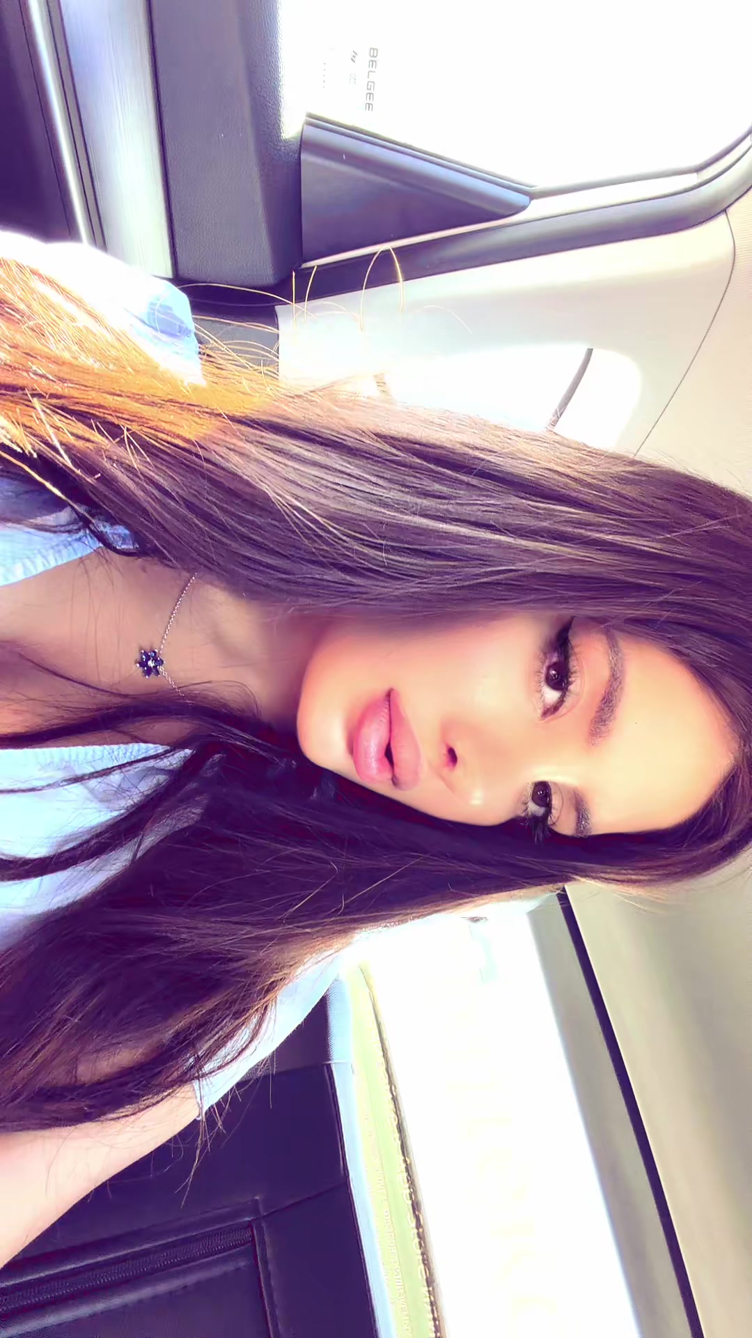 @Tina_corz