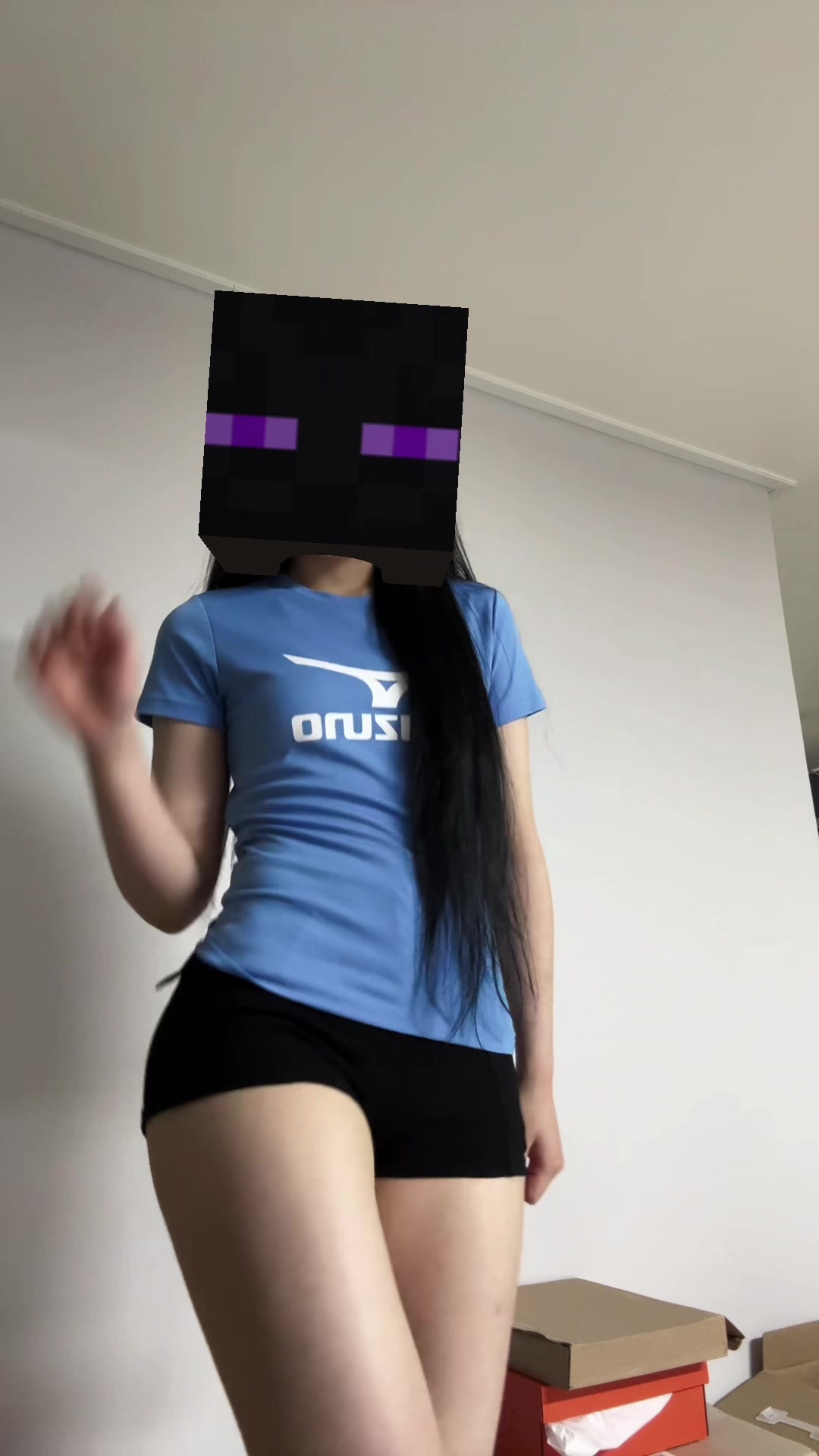 @🫷