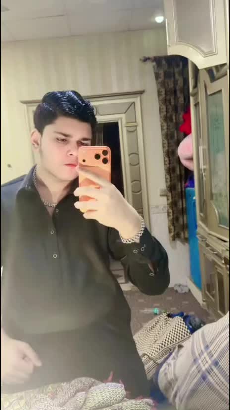@ملک ÃSÃD عوان peer💸