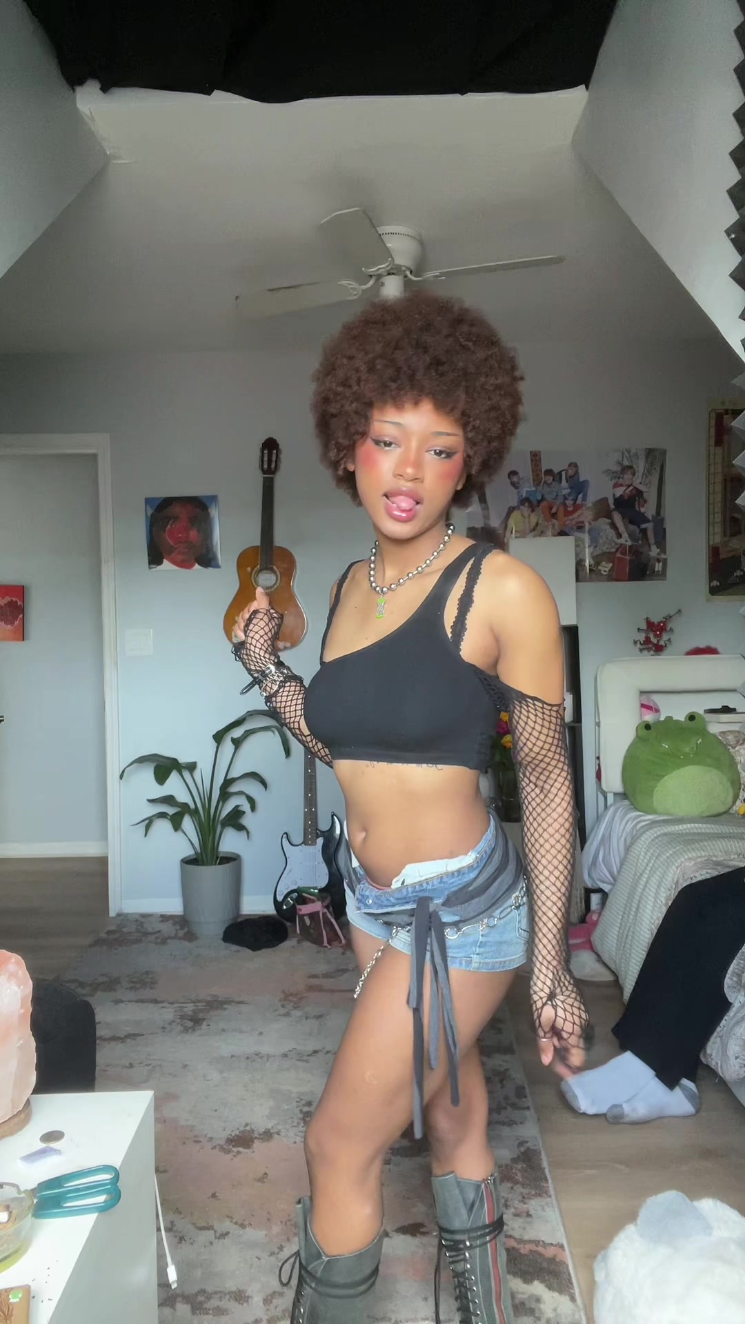 @Saniah