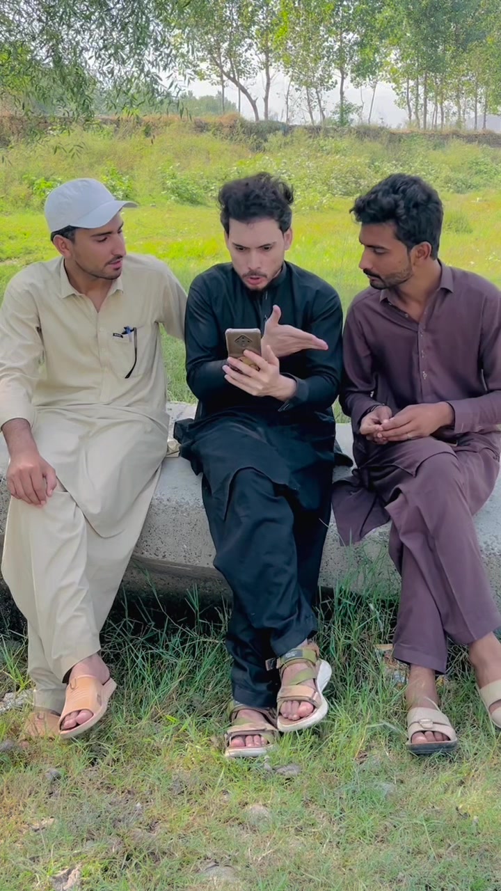 @hasnainshahi_27