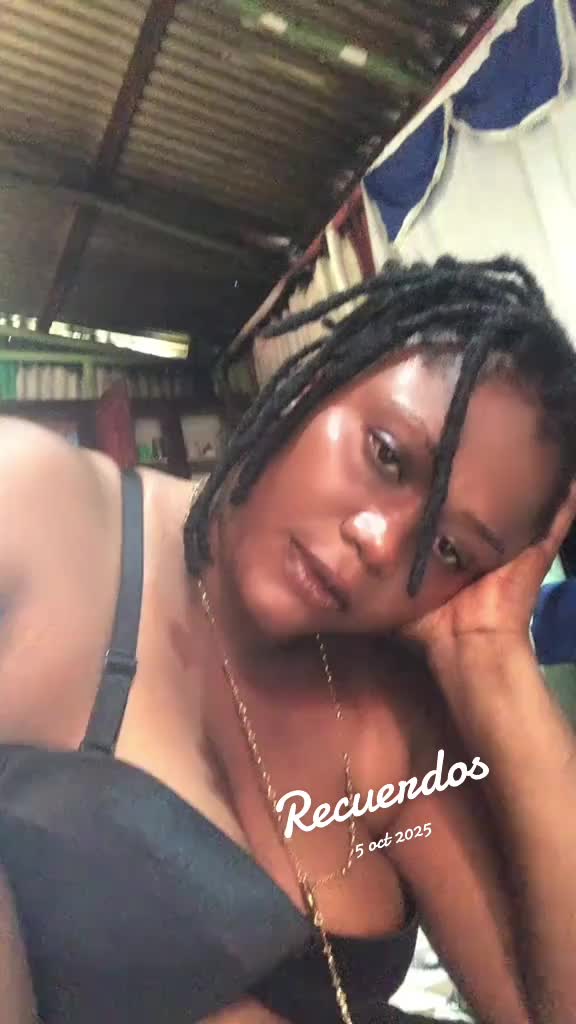 @Chela🦋🦋
