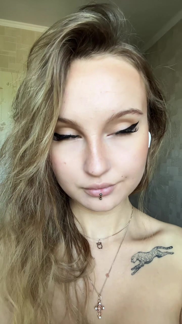 @аришкамилка🤍