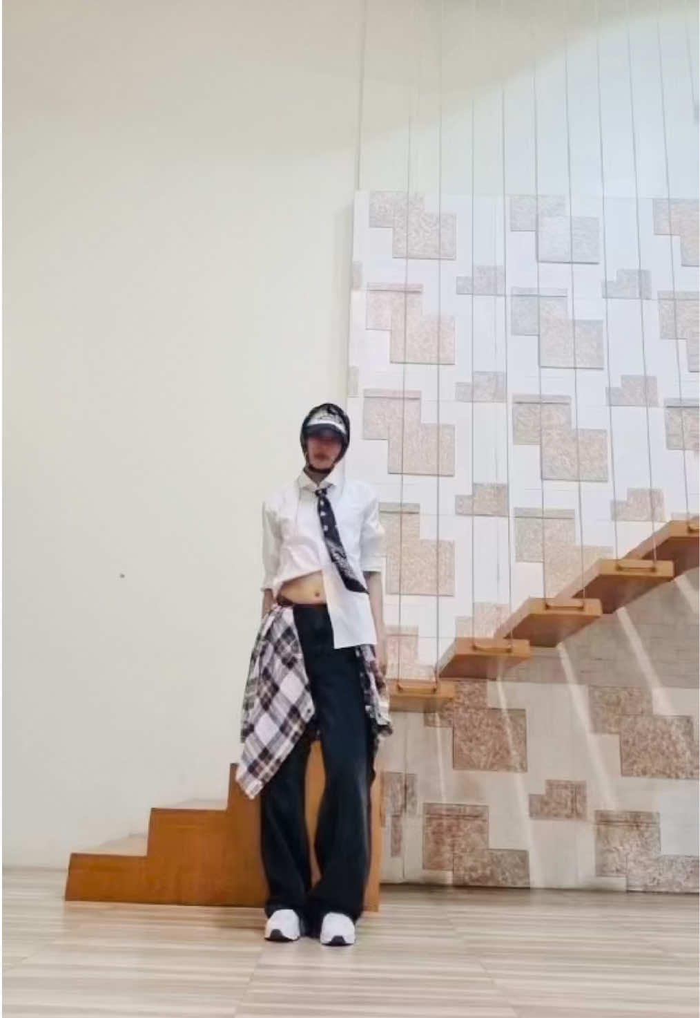 @Avery