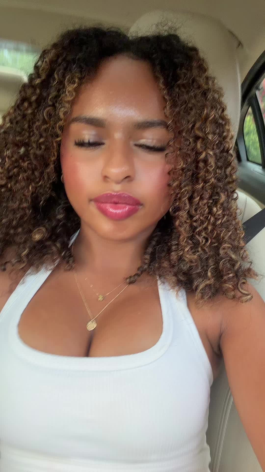 @Nai 💋