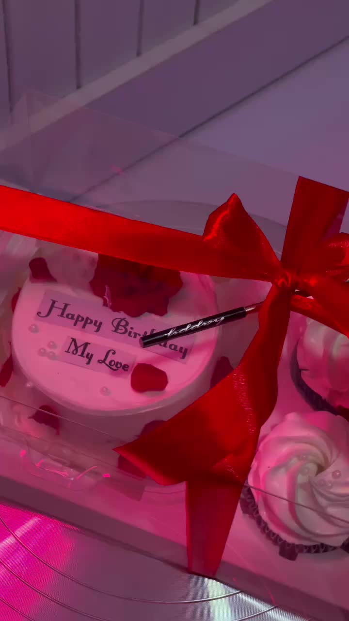 @Cake Delights Bakery