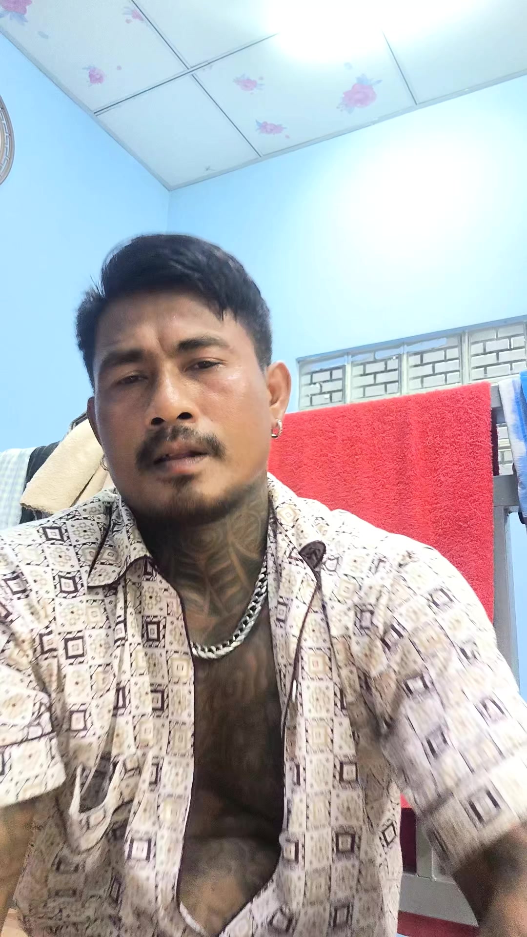 @Zaw Gyi