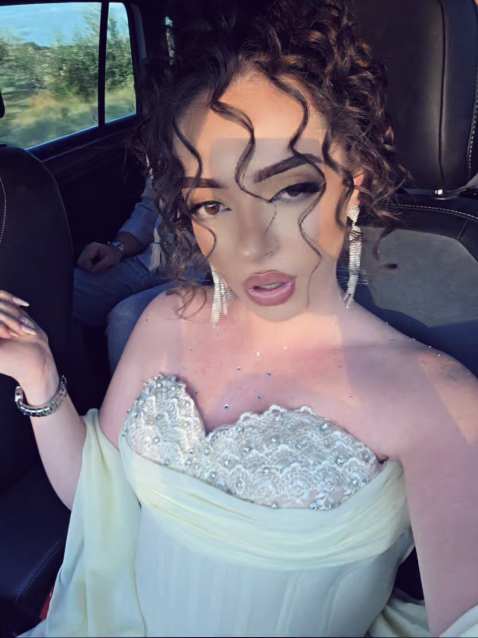 @arabella⁷