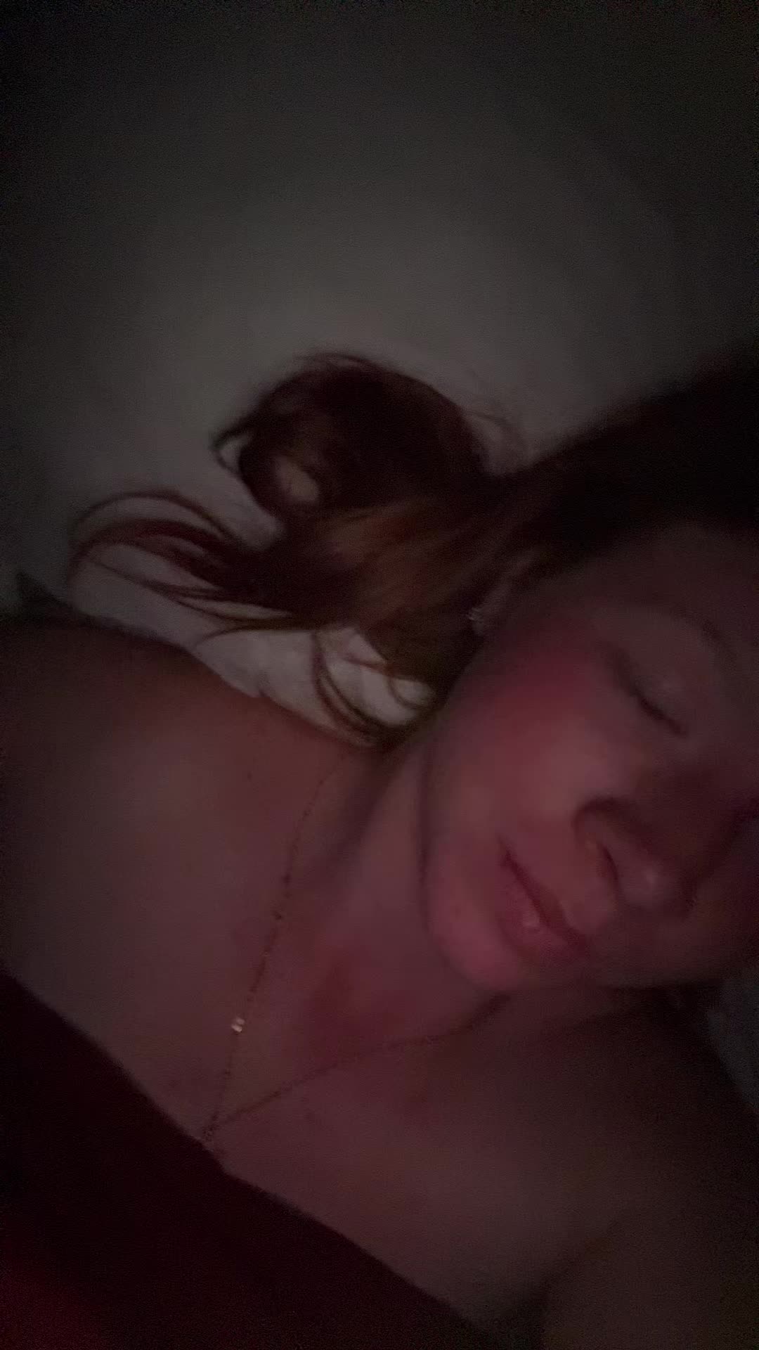 @Laura 🖤 🧸