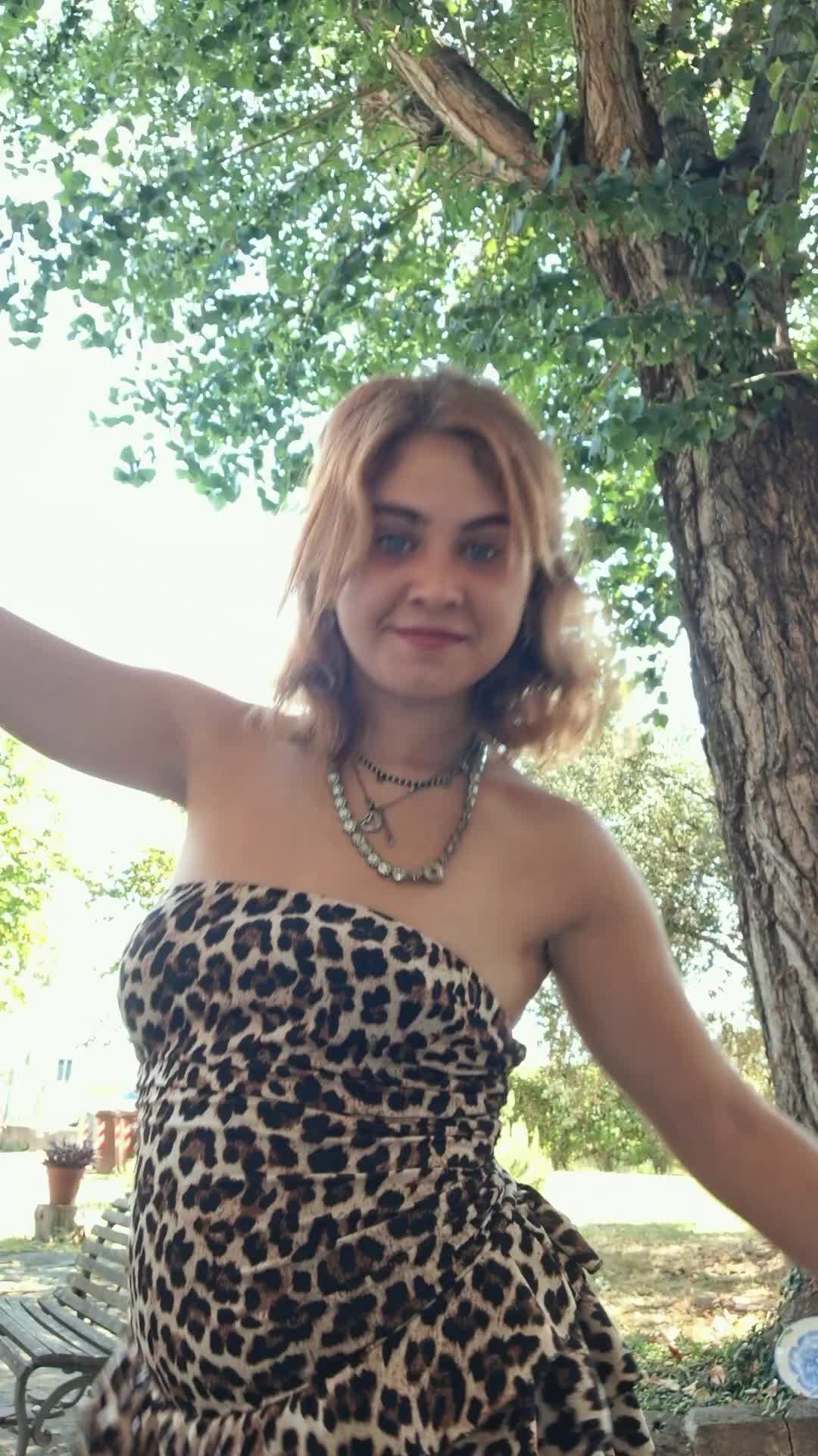 @Asia Gallo