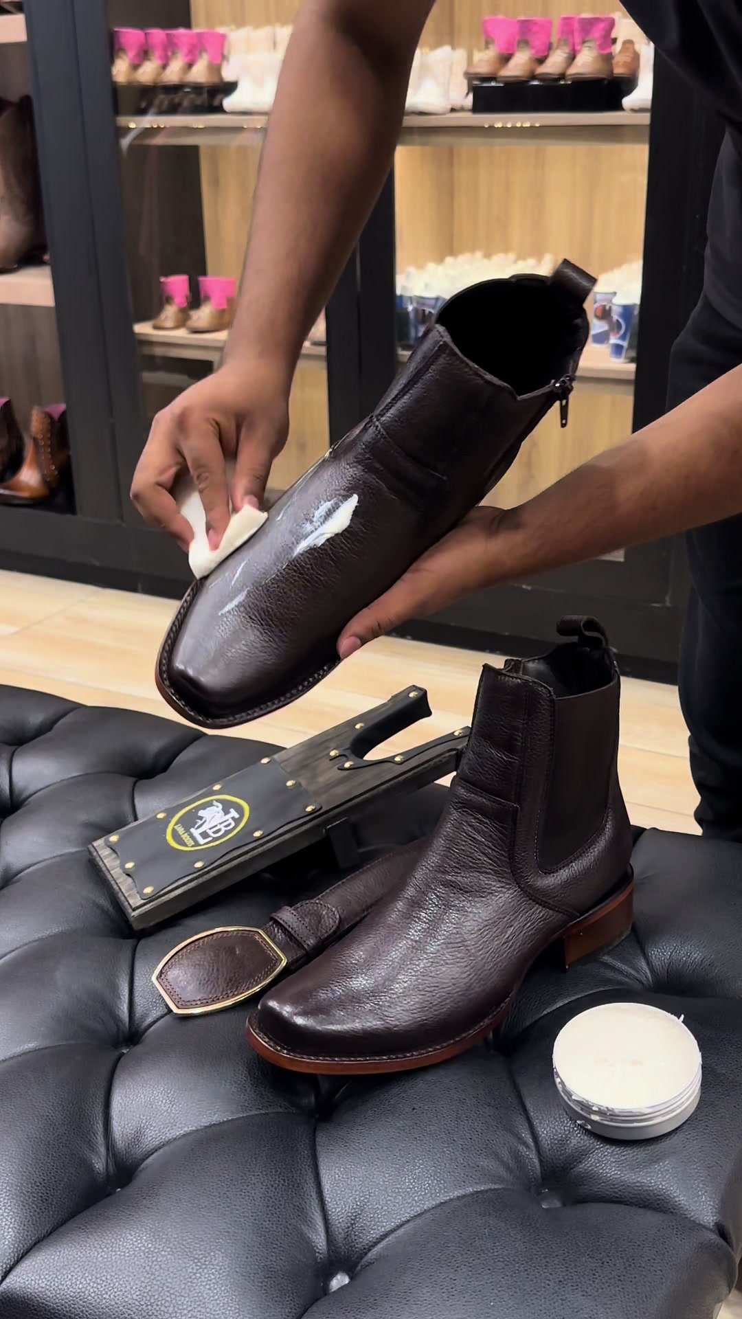@Lara boots
