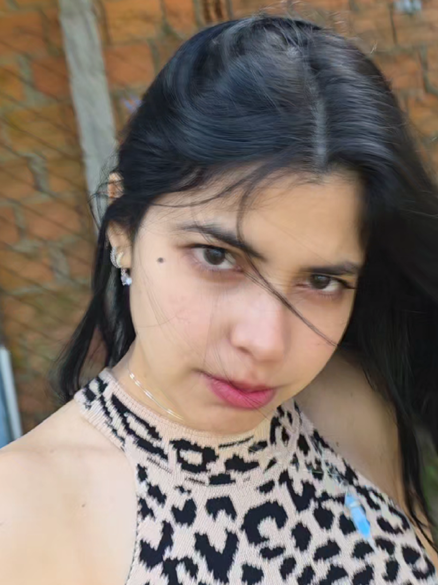@Viviane Nunes 👽