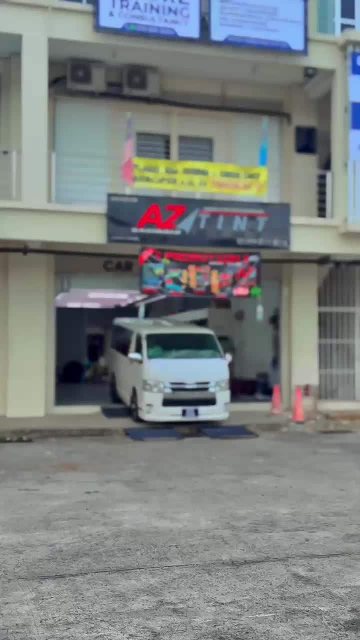 @AZ TINT
