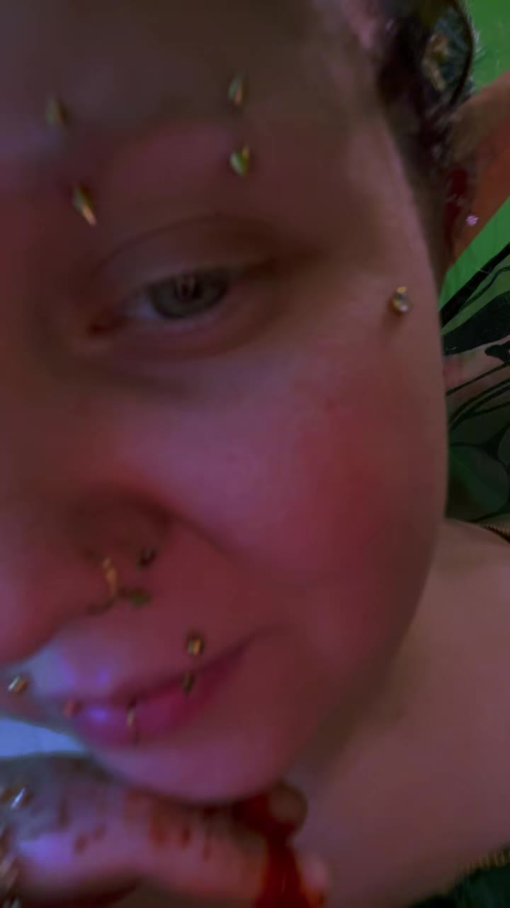 @StrawBarryLeopard