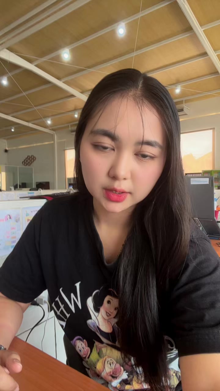 @พลอยไง🇹🇭🇲🇲(6.6M)