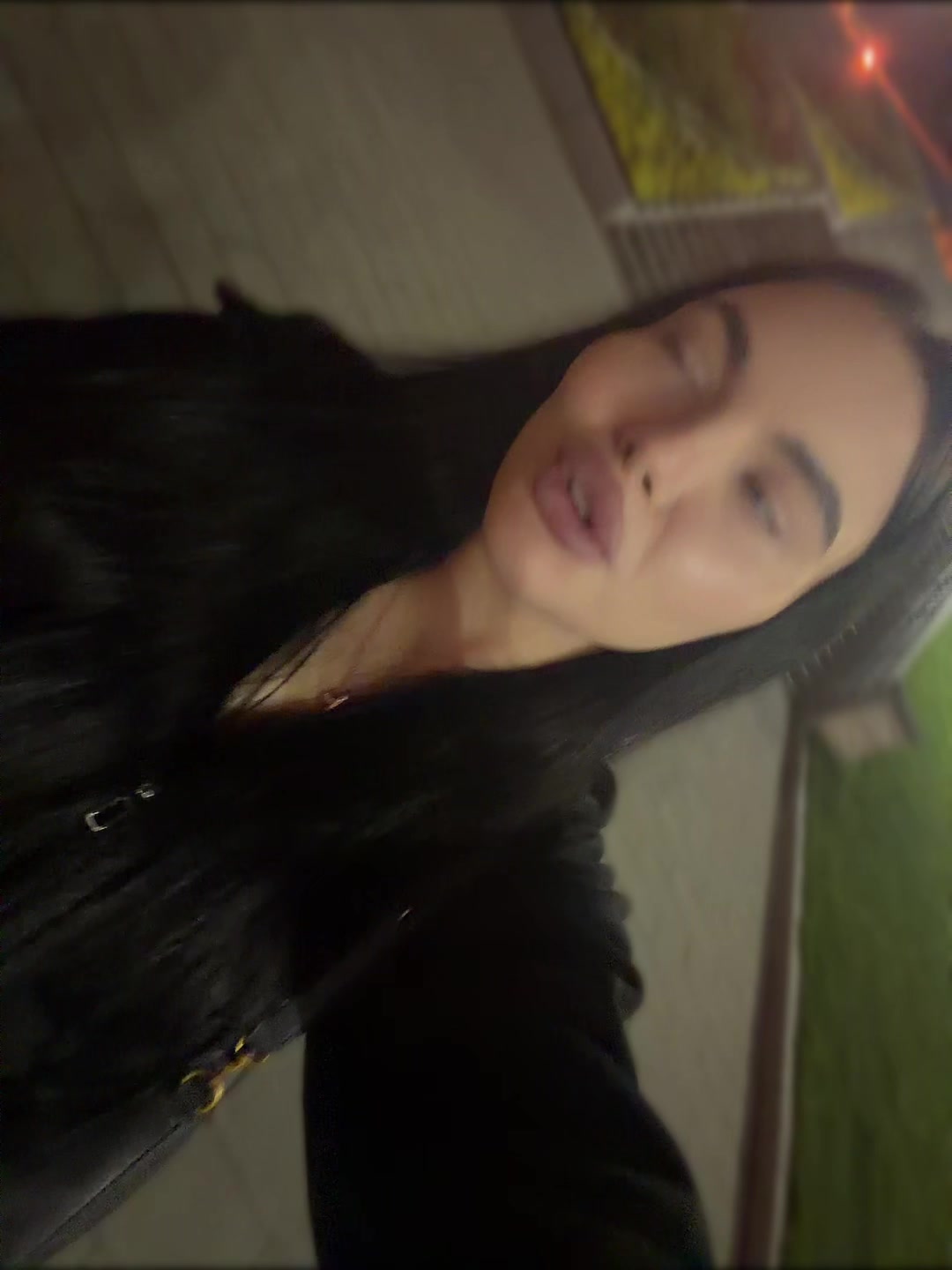 @Katrina