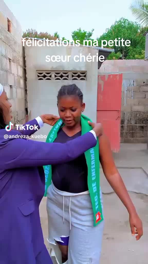 @ANNA NGANGA 🇨🇩🇦🇴