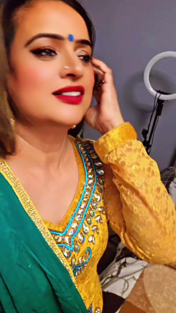 @meegeenik