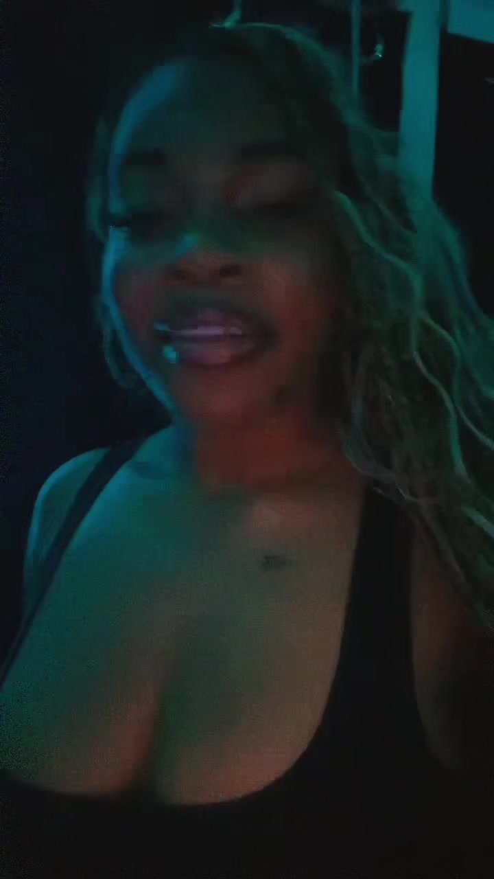 @ʏᴀɴɪʟᴏᴜ🇯🇲