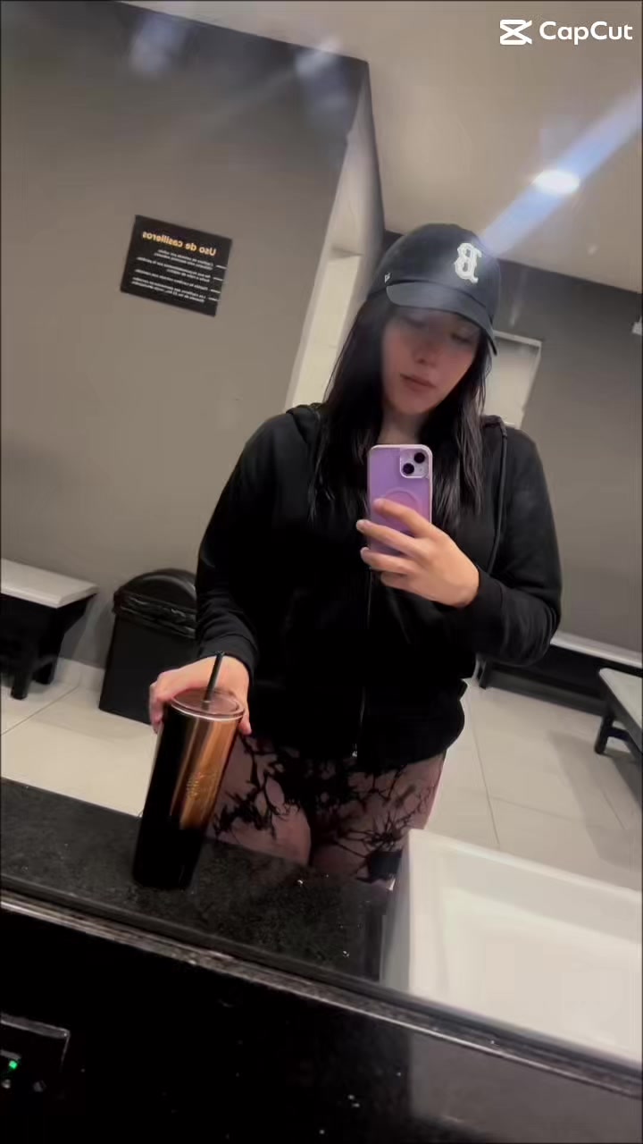 @Itzelandia