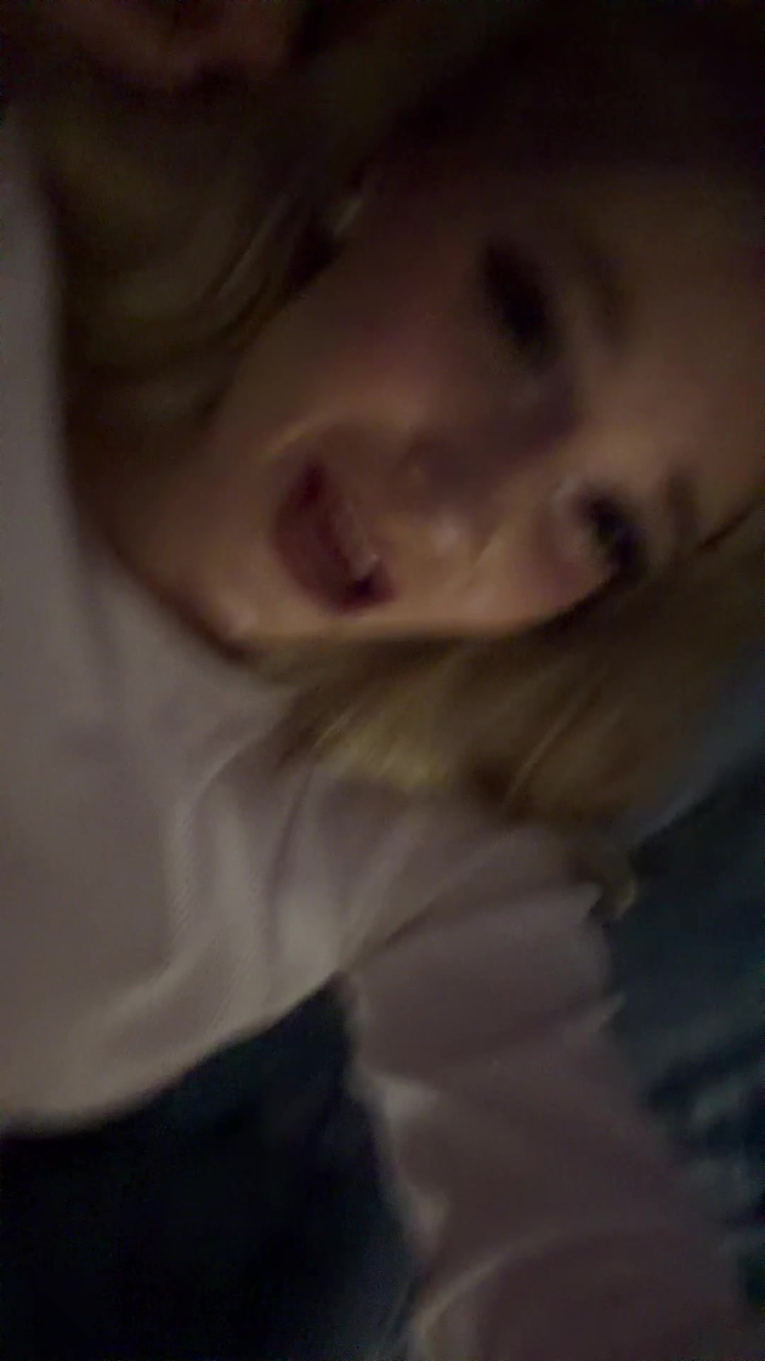 @โ linds โ