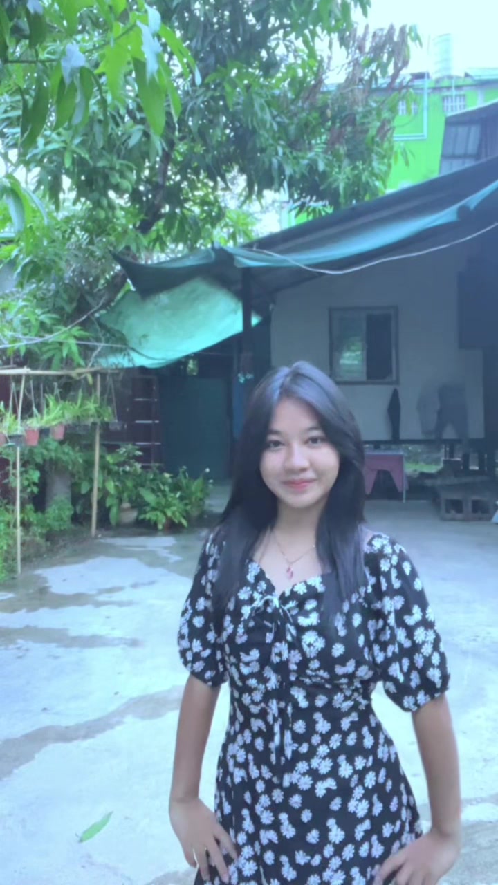 @Moji💫