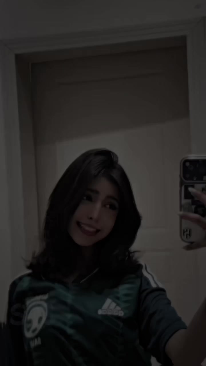@๐ญ๐๐๐๐ ๐ค๏ผ