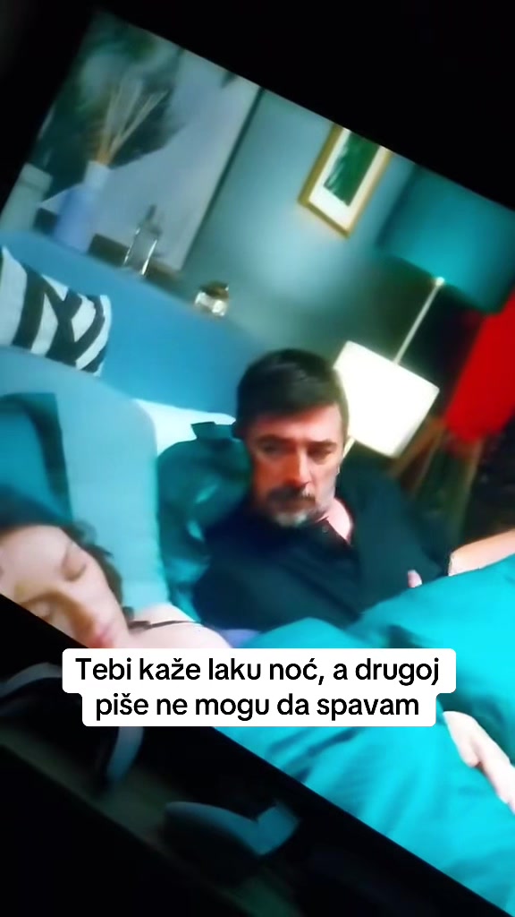 @🫧