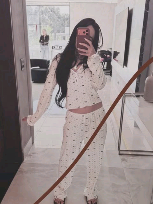 @𝐒𝐚𝐡 𝐱𝐢𝐦𝐞𝐧𝐞𝐬 🤍