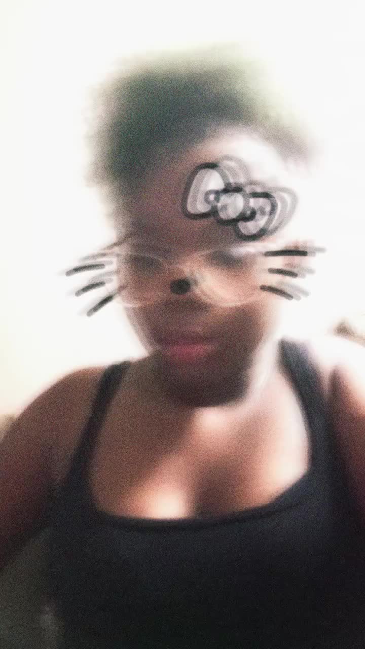 @prettybrownskin_Tay