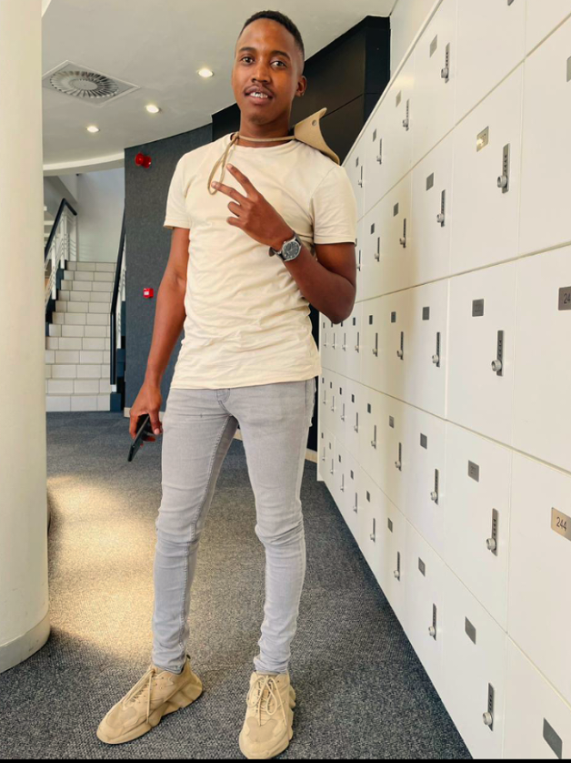 @Sburh Mazibuko Kubheka😉