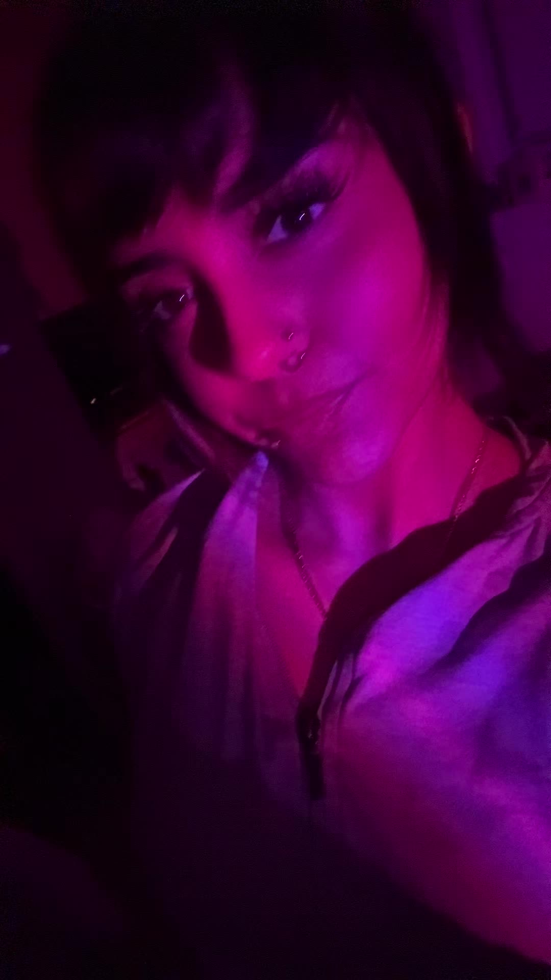@️
