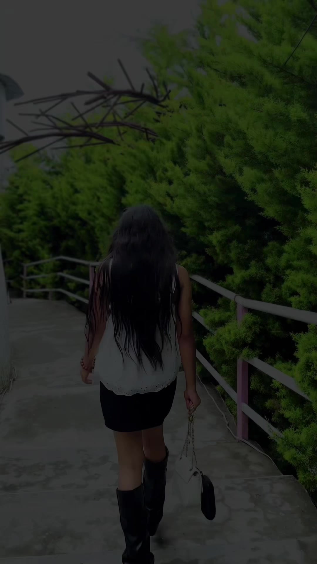 @A A R A T I