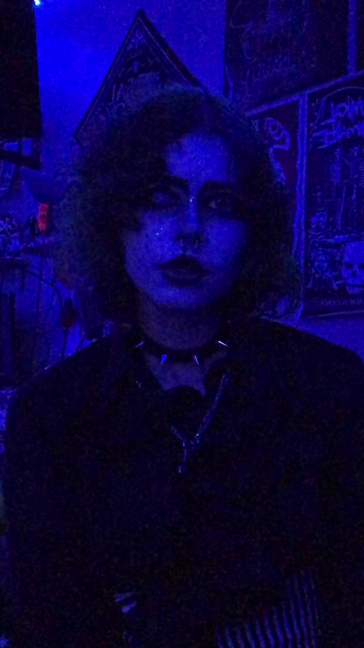 @Cryptid🦇