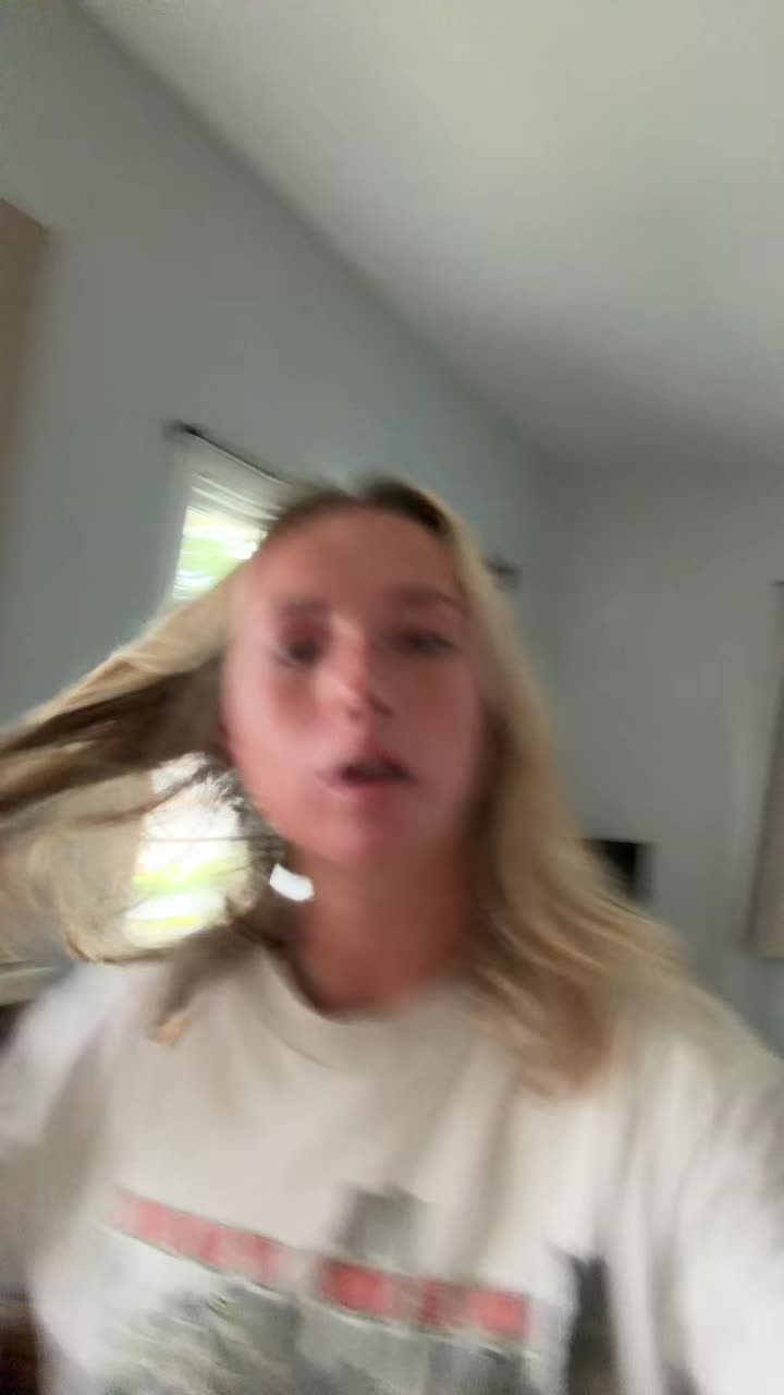 @ariana