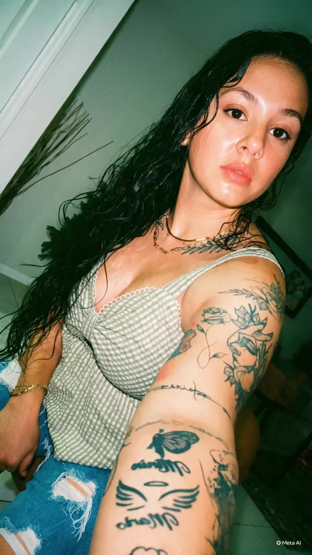 @Jexi