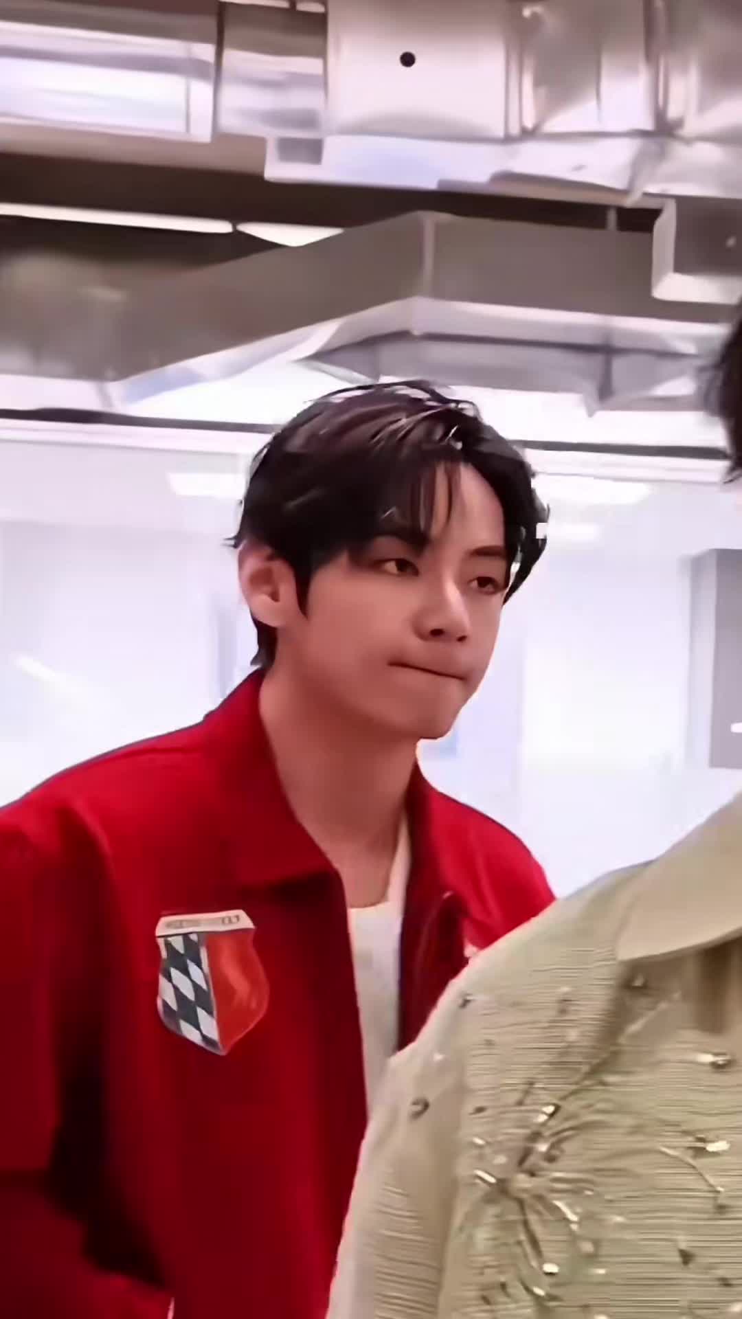 @Taeharmybts 🤴✨️💫