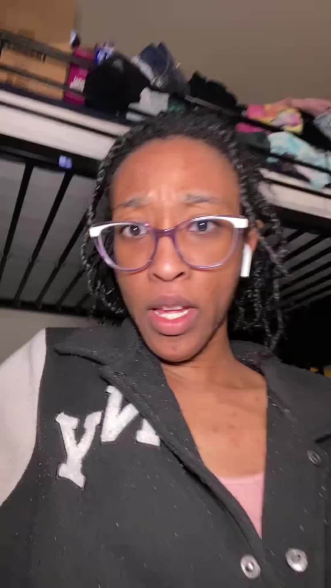 @Shayla