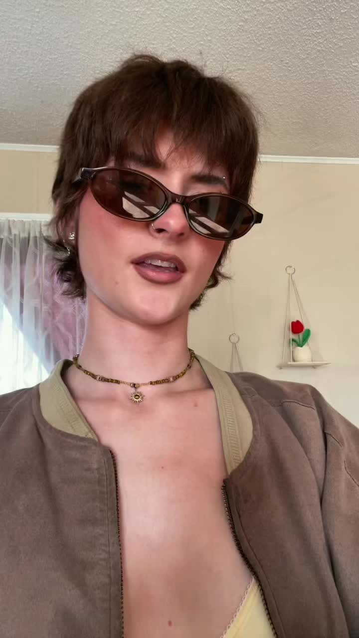 @hailee_m_bell