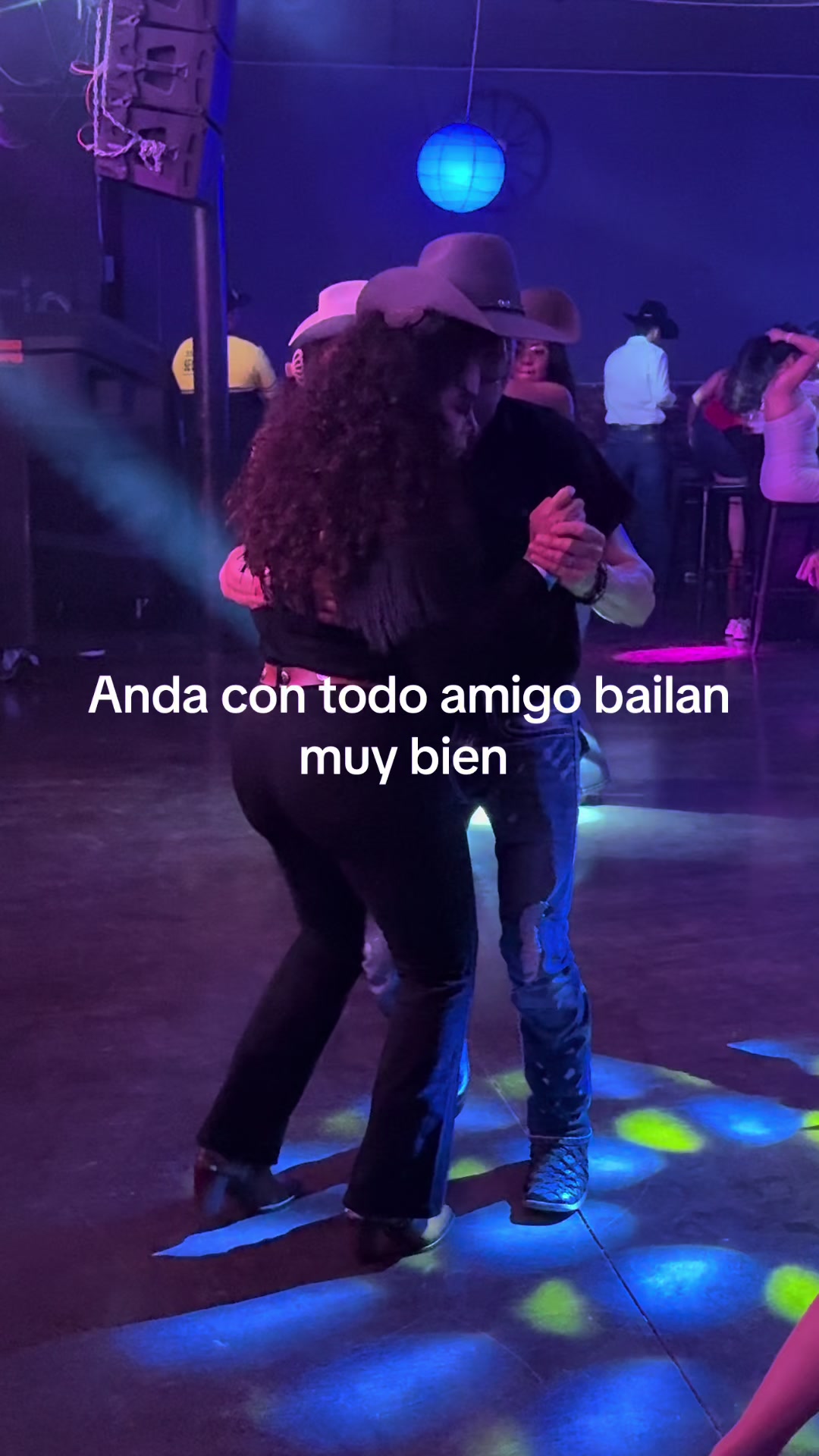 @Ramón Cortes