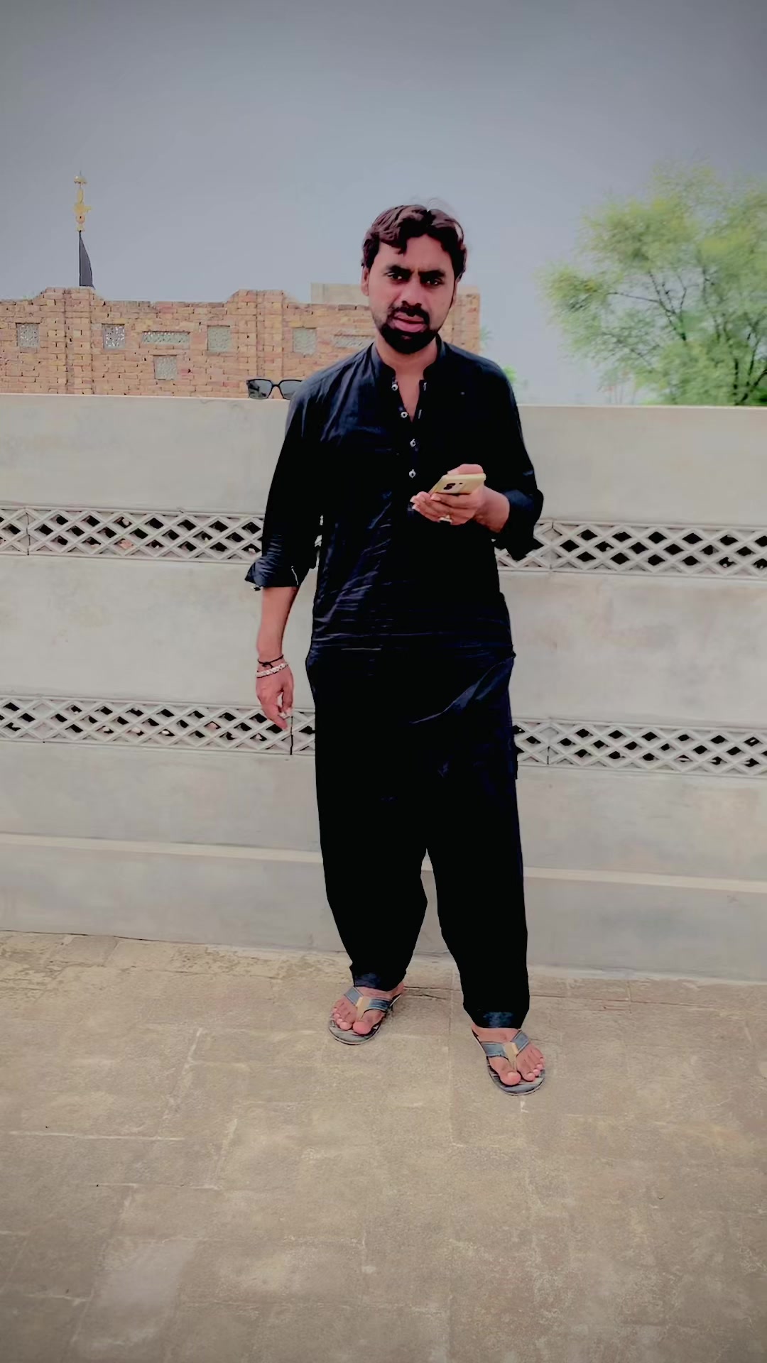 @tiktok.com/@malikaftab965