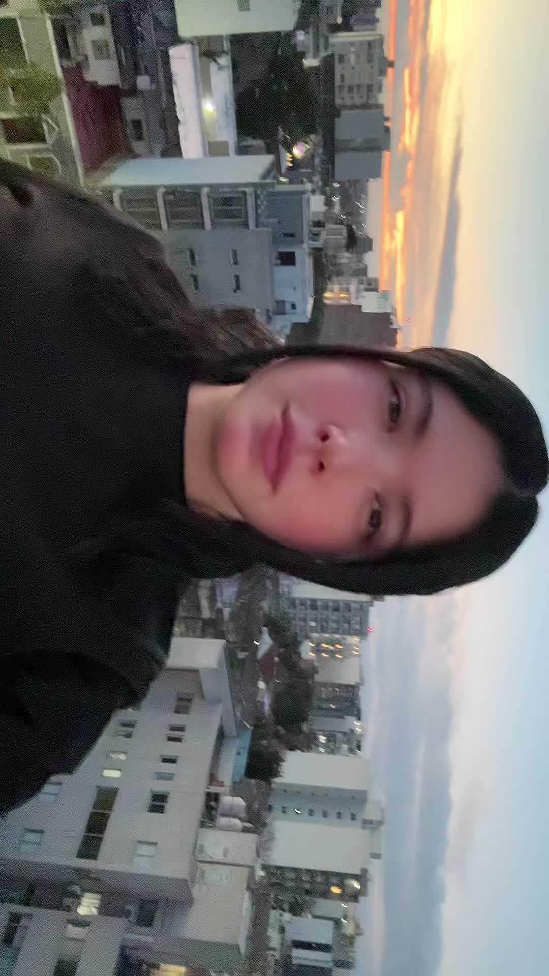 @Hana